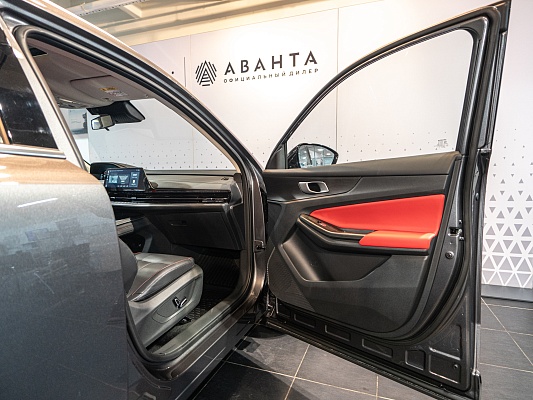 Changan UNI-S Tech 1.5 AMT Grey 1